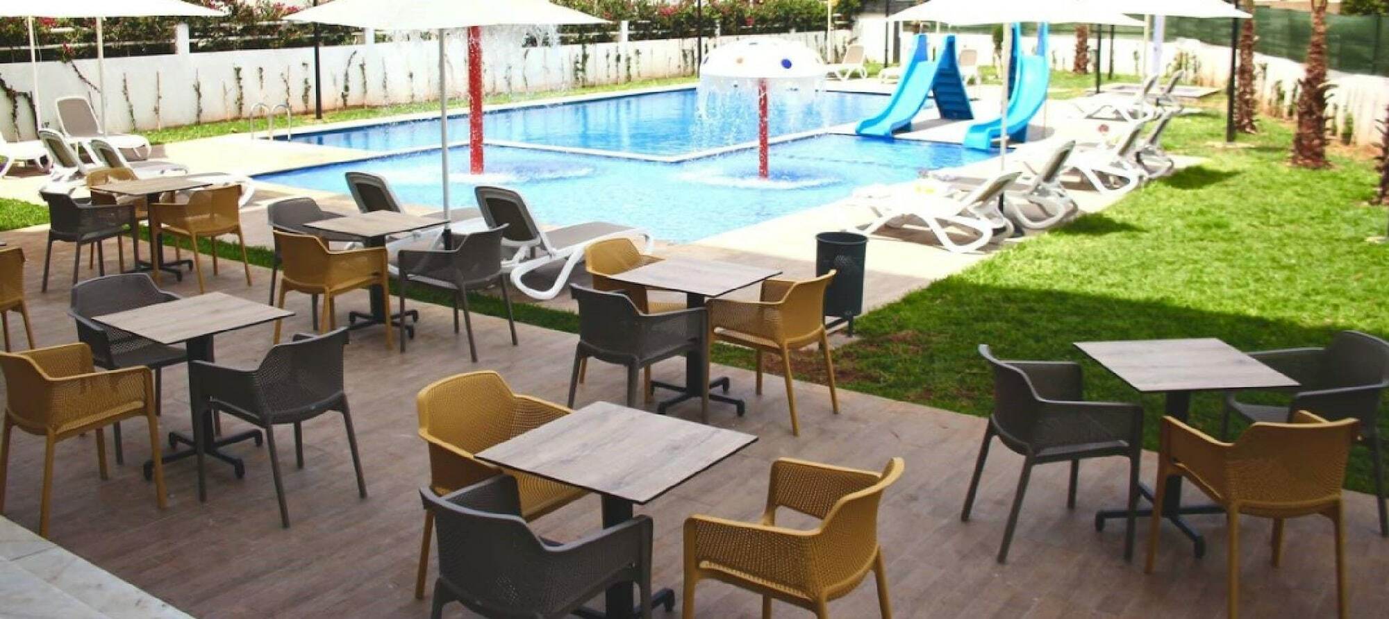L'Escale Suites Residence Hoteliere By 7Av Hotels Mohammedia Exteriör bild